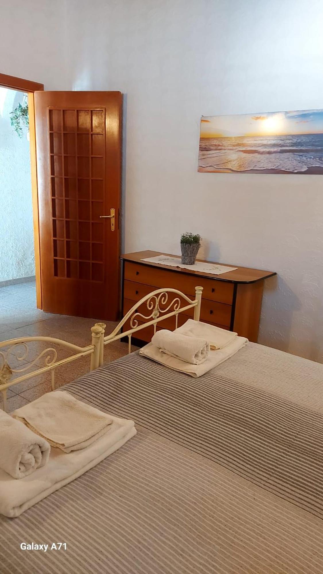 Casa Fronte Mare Puro Relax Cava dʼAliga Exterior foto