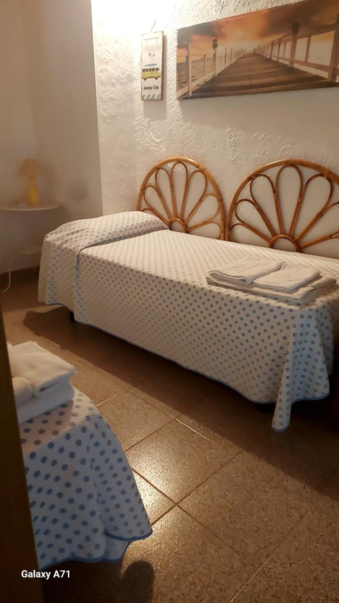 Casa Fronte Mare Puro Relax Cava dʼAliga Exterior foto